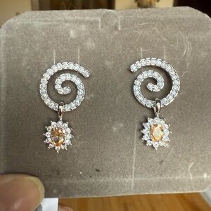 Nolan Miller Spiral CZ Pierced Earrings – Champagne & Clear – New Old Stock